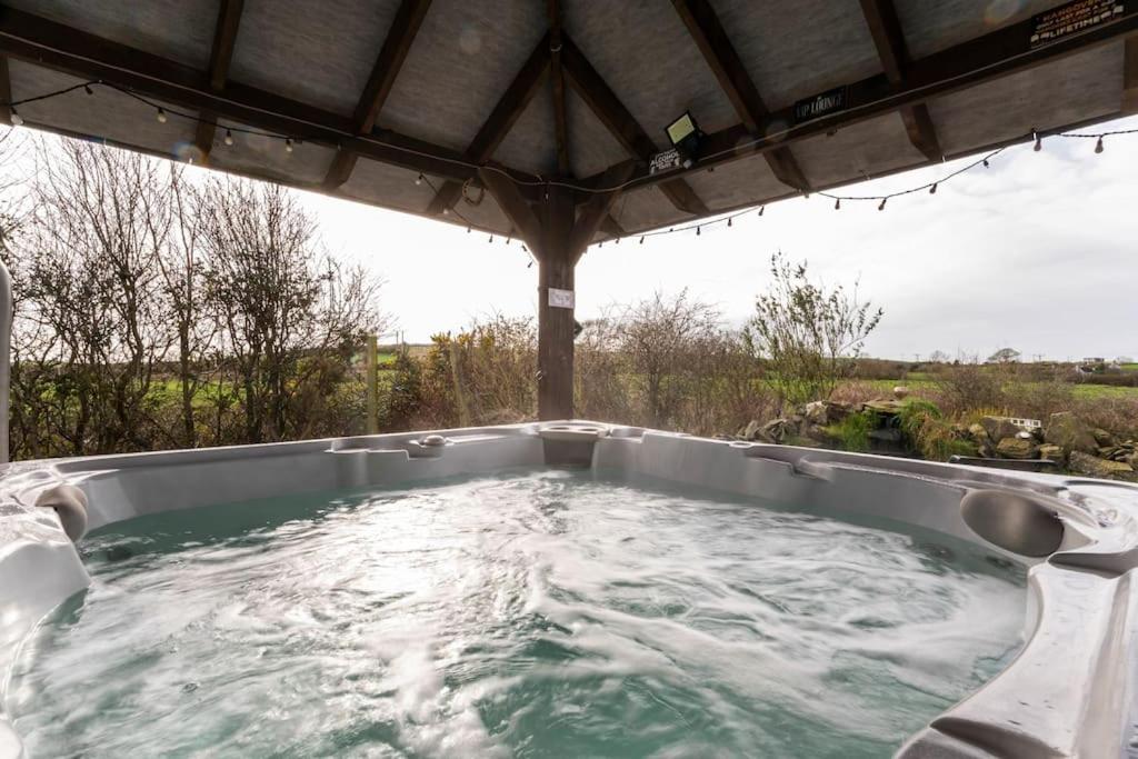 The Gate House Villa Kirkistown Exterior foto