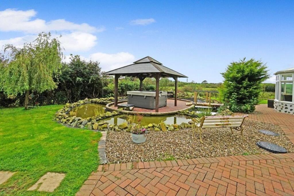 The Gate House Villa Kirkistown Exterior foto
